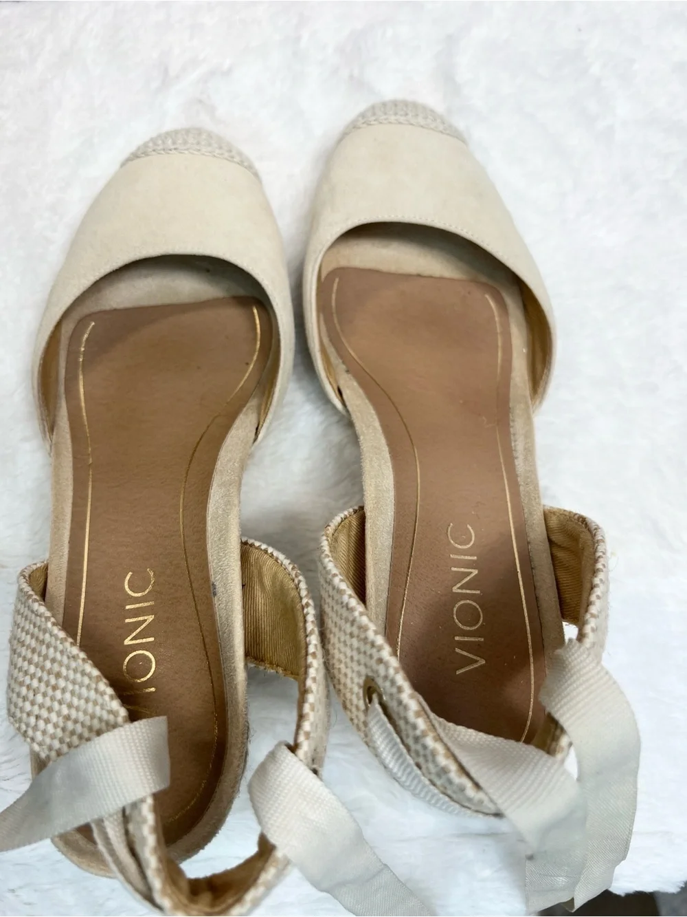 Vionic Aruba Maris Lace-Up Cream Espadrille Wedge Sandals with Ankle Tie sz 7
